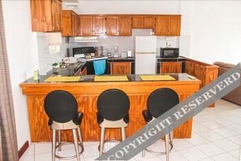 Royal Cove Hotel Jennings Luaran gambar